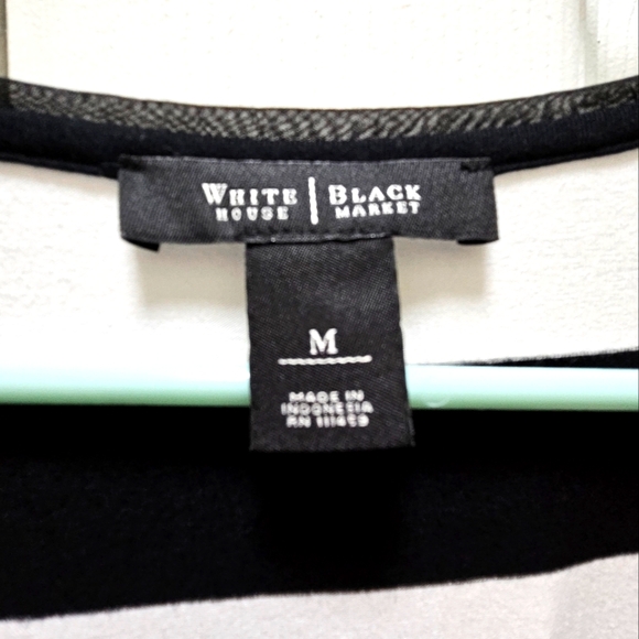 White House Black Market Women's Black and White Striped Jewel Beaded Top Medium - Picture 5 of 5